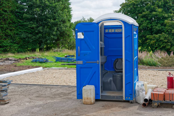Best Standard Portable Toilet Rental  in Batesville, TX